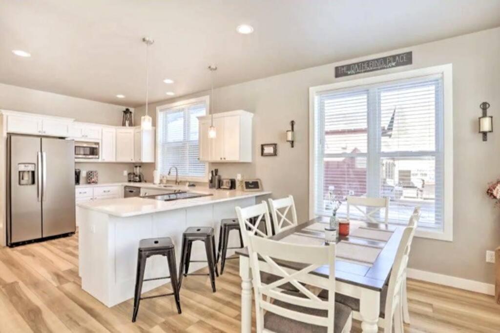 New! Cozy & Modern Spearfish Home Near Downtown! Eksteriør bilde