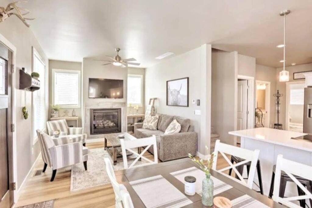 New! Cozy & Modern Spearfish Home Near Downtown! Eksteriør bilde