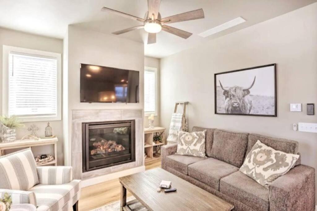 New! Cozy & Modern Spearfish Home Near Downtown! Eksteriør bilde